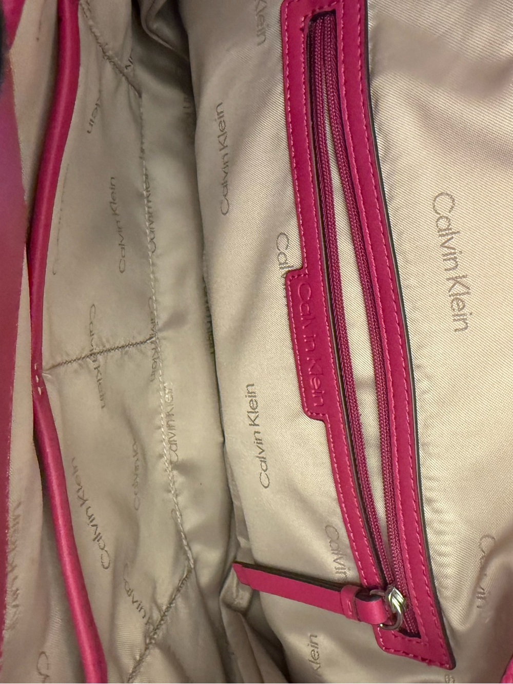 Calvin Klein like new pink faux leather bag pure - Picture 2 of 4